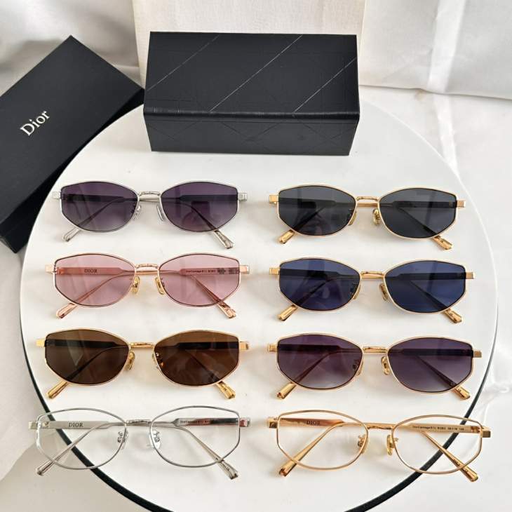 Picture of Dior Sunglasses _SKUfw76720851fw